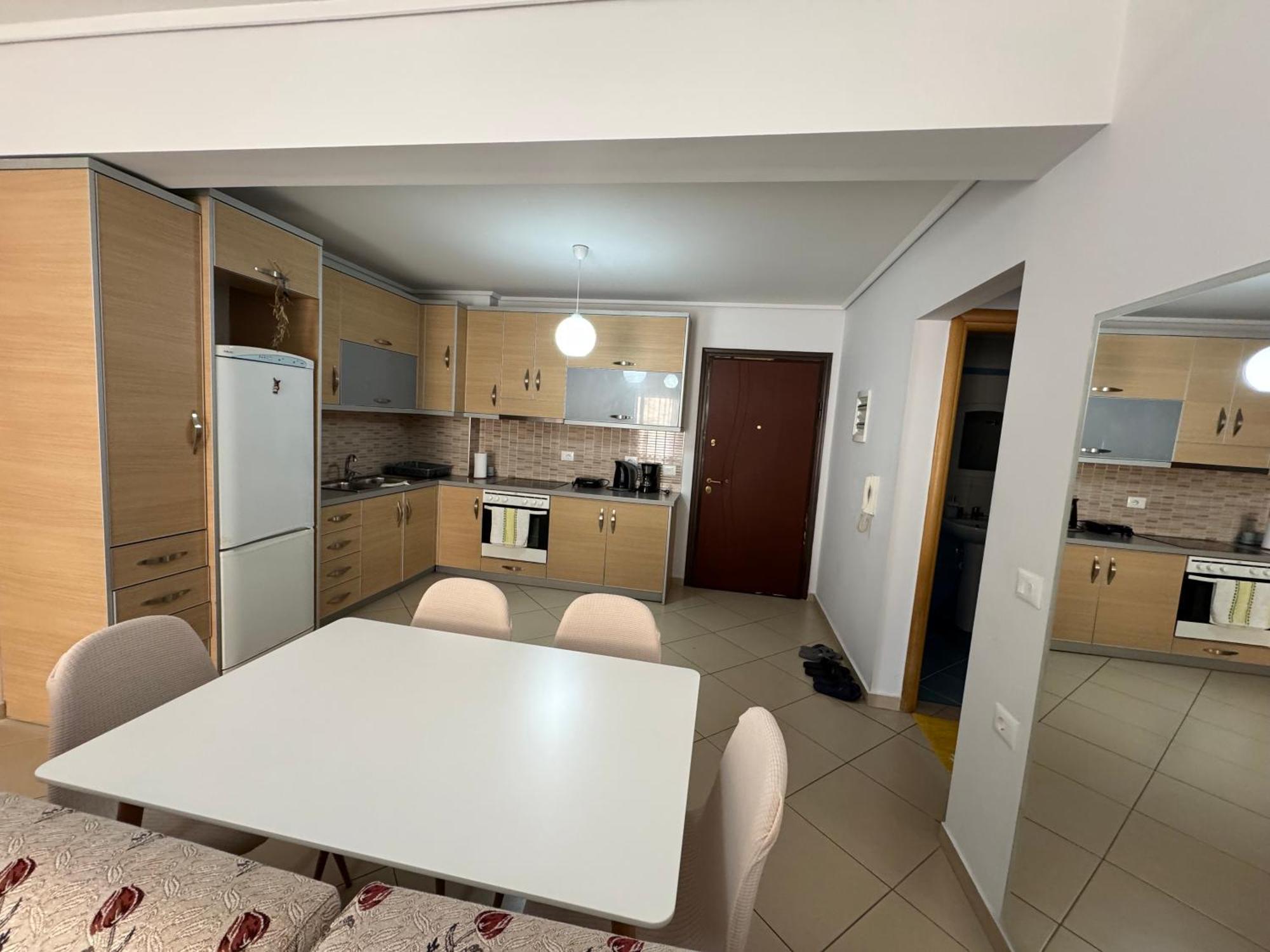Comfort 1 Apartment ساراندا المظهر الخارجي الصورة